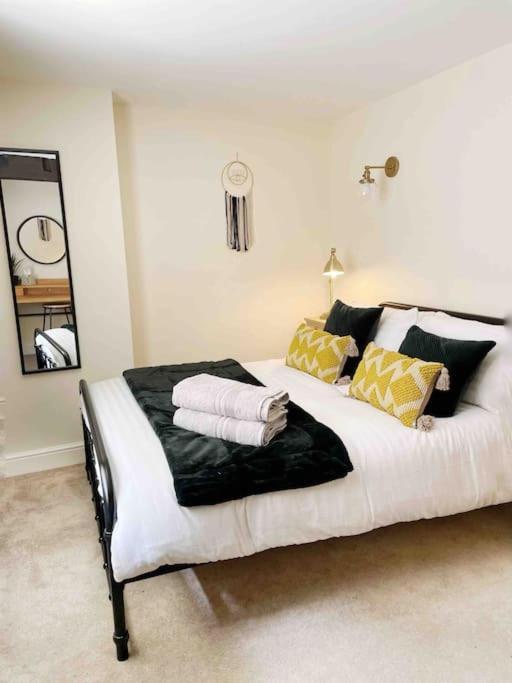 Apartamento Riverside - *